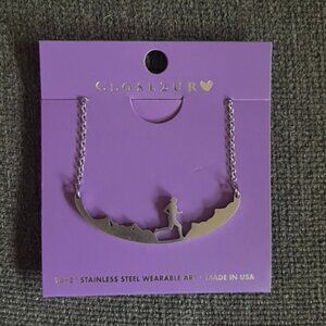 Silver Necklace with Trail Runner